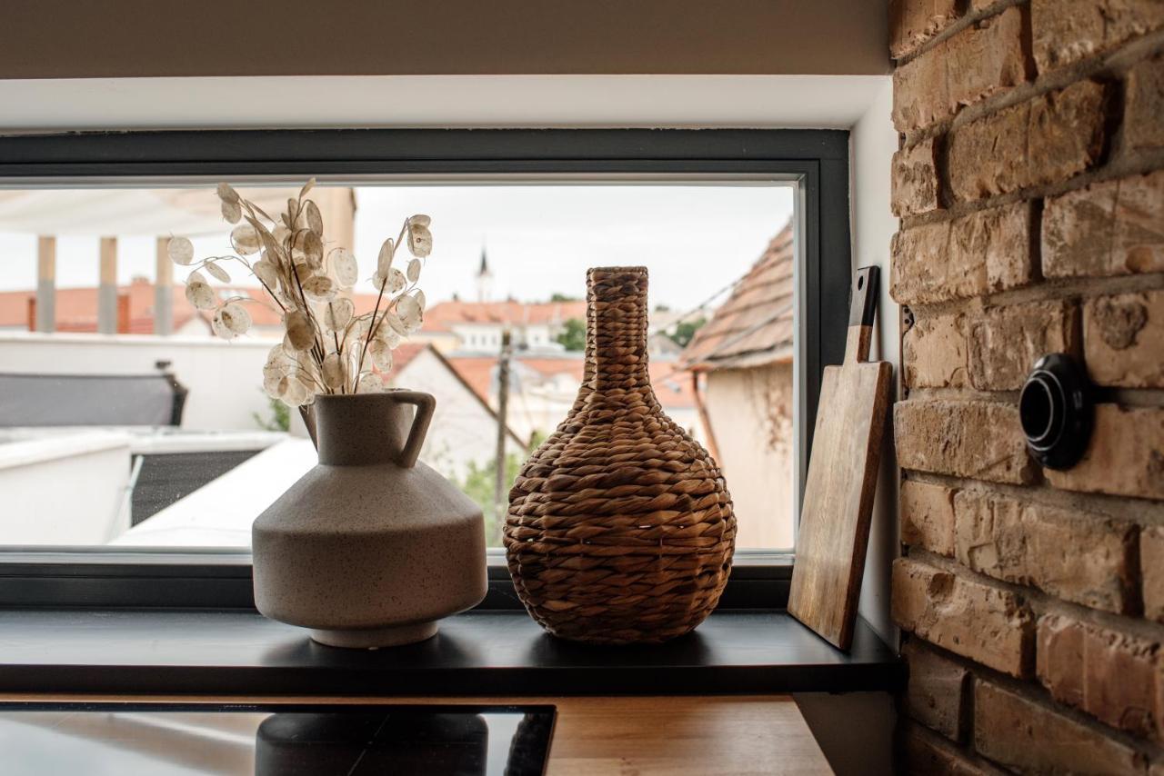 Loftlakásom**** Veszprém Exterior foto